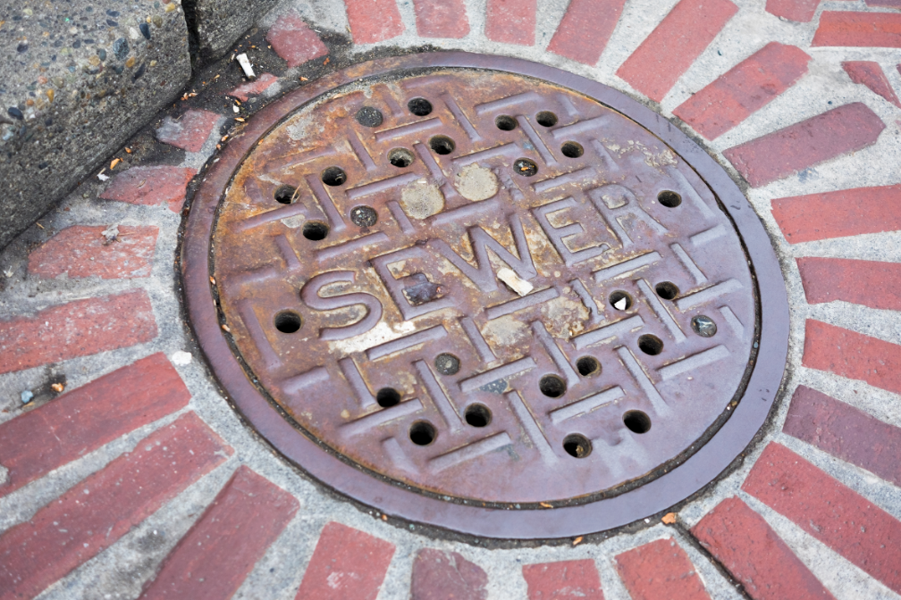 Five Tips to Prevent Sewer Line Emergencies: Insights from a Sewer Line Cleaning Company in Kenilworth, Illinois